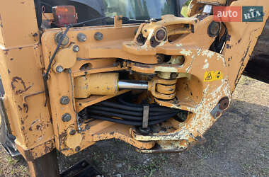 Экскаватор погрузчик Case Construction 590 SL 2003 в Калуше