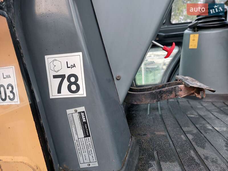 Экскаватор погрузчик Case Construction 590 SL 2001 в Тернополе фото 44 Экскаватор погрузчик Case Construction 590 SL 2001 в Тернополе