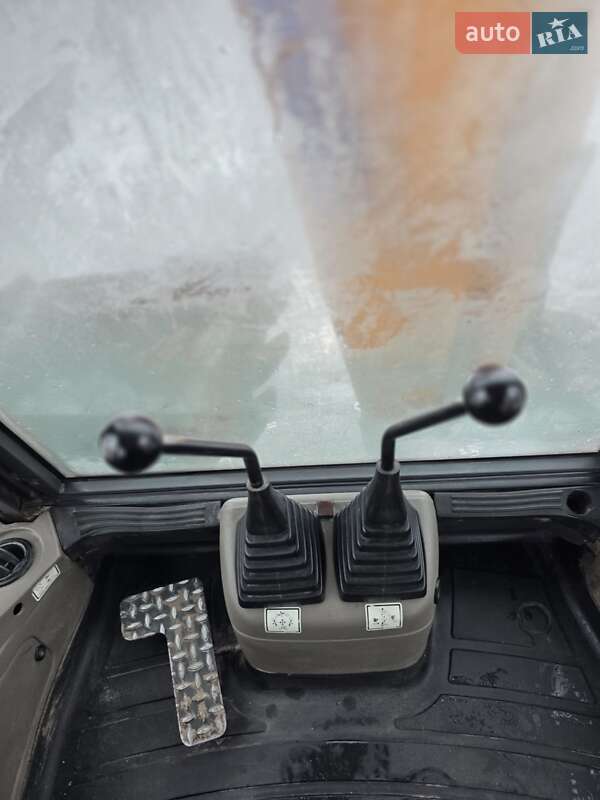 Экскаватор погрузчик Case Construction 695 SR-4 PS 2010 в Кременце