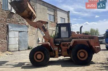 Фронтальні навантажувачі Case Construction 821E 1995 в Рівному
