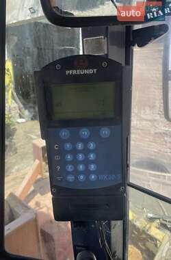 Фронтальні навантажувачі Case Construction 821E 1995 в  фото 6 Фронтальні навантажувачі Case Construction 821E 1995 в