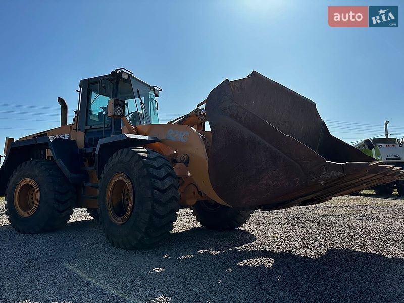Фронтальный погрузчик Case Construction 821E 2004 в Белой Церкви