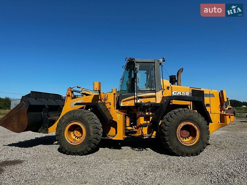 Фронтальный погрузчик Case Construction 821E 2004 в Белой Церкви