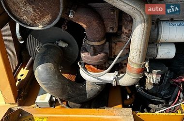 Фронтальный погрузчик Case Construction 821E 2004 в Белой Церкви