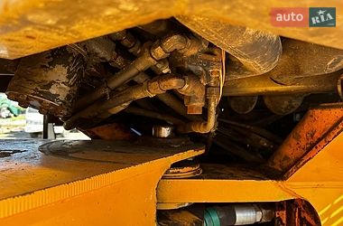 Фронтальный погрузчик Case Construction 821E 2004 в Белой Церкви