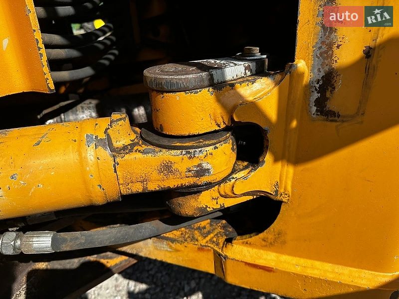 Фронтальный погрузчик Case Construction 821E 2004 в Белой Церкви
