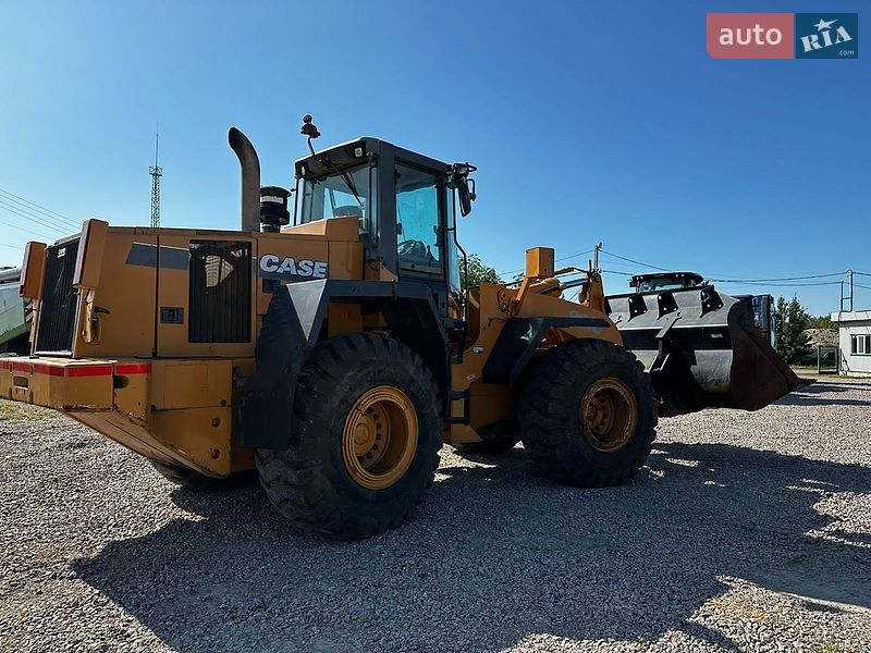 Фронтальный погрузчик Case Construction 821E 2004 в Белой Церкви