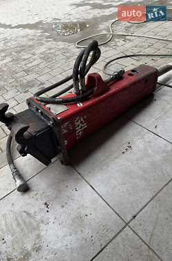 Гусеничний екскаватор Case Construction CX 210 2023 в 