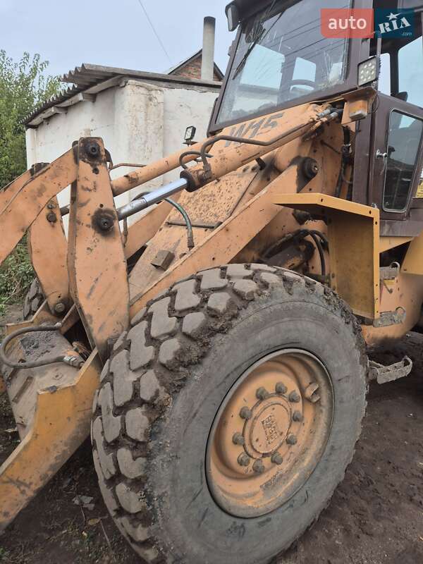 Фронтальный погрузчик Case Construction WX 165 1990 в Киеве