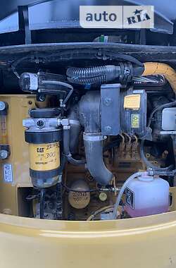 Міні-екскаватор Caterpillar 301.8 2019 в 