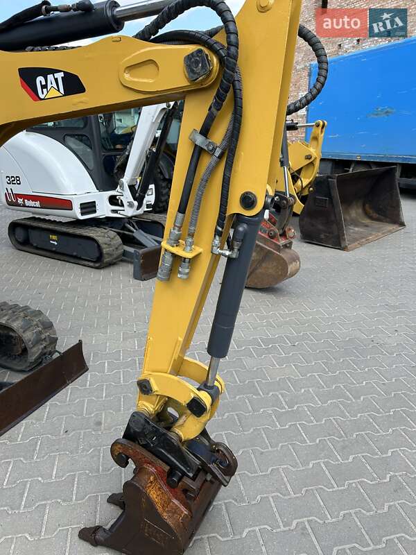 Миниэкскаватор Caterpillar 301.8 2011 в Костополе