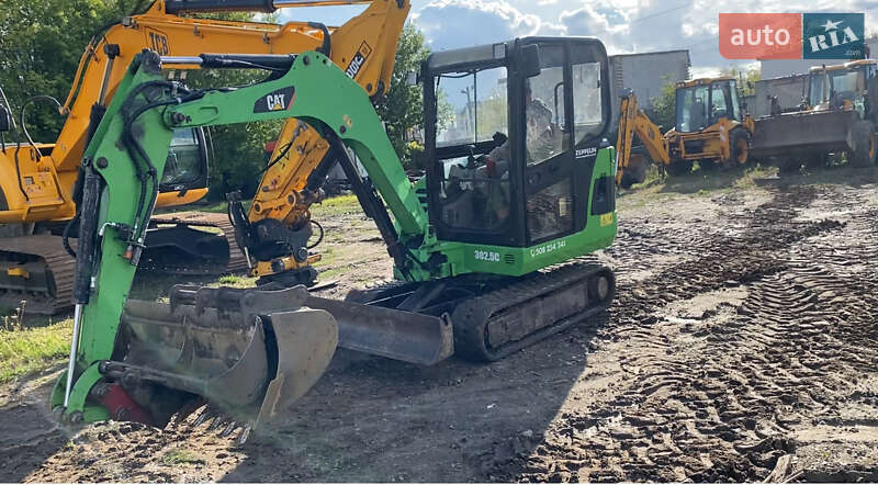 Миниэкскаватор Caterpillar 302.5 2011 в Львове