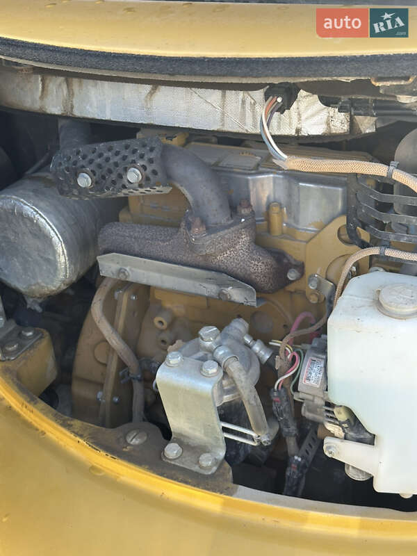 Гусеничный экскаватор Caterpillar 303.5 2012 в Тячеве