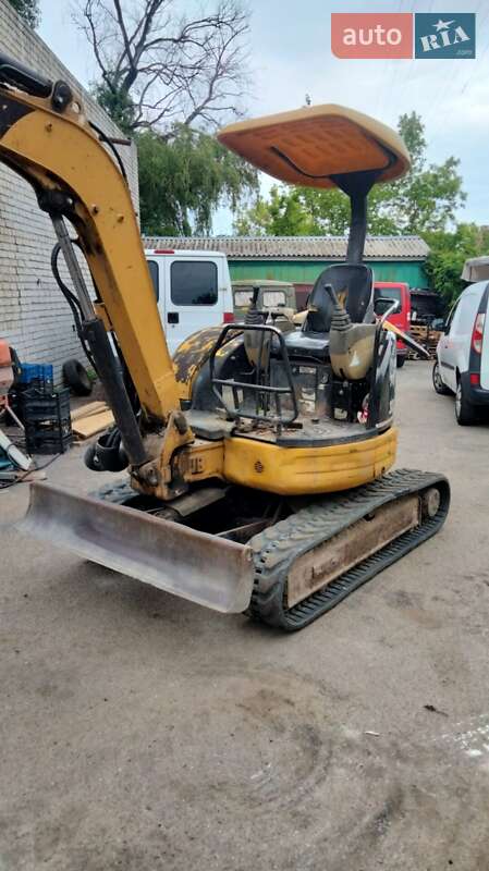 Миниэкскаватор Caterpillar 303 2001 в Киеве
