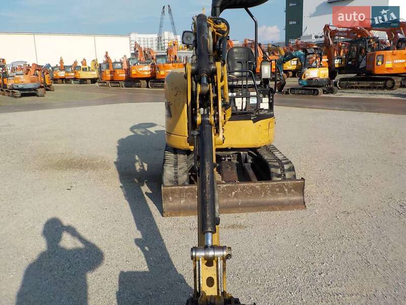 Гусеничный экскаватор Caterpillar 303 2009 в Одессе