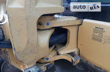 Міні-екскаватор Caterpillar 305 2006 в 