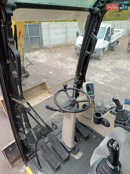 Колесный экскаватор Caterpillar 313 2007 в Львове