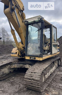 Гусеничний екскаватор Caterpillar 318 2004 в Косові