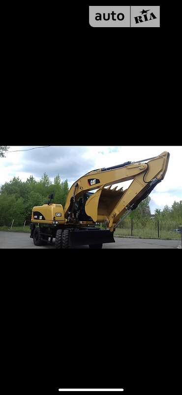 Экскаватор погрузчик Caterpillar 320 2020 в Одессе