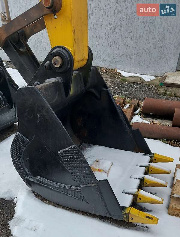 Гусеничний екскаватор Caterpillar 320 2007 в Дніпрі