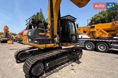 Гусеничный экскаватор Caterpillar 320 2019 в Ровно