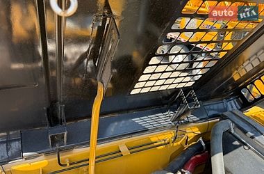 Гусеничный экскаватор Caterpillar 320 2019 в Ровно