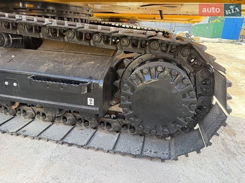 Гусеничный экскаватор Caterpillar 320 2016 в Ровно