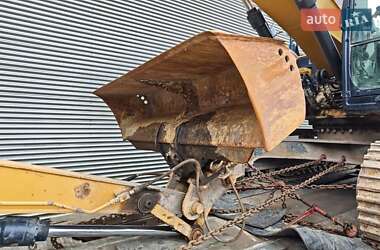 Гусеничный экскаватор Caterpillar 323 2014 в  фото 6 Гусеничный экскаватор Caterpillar 323 2014 в
