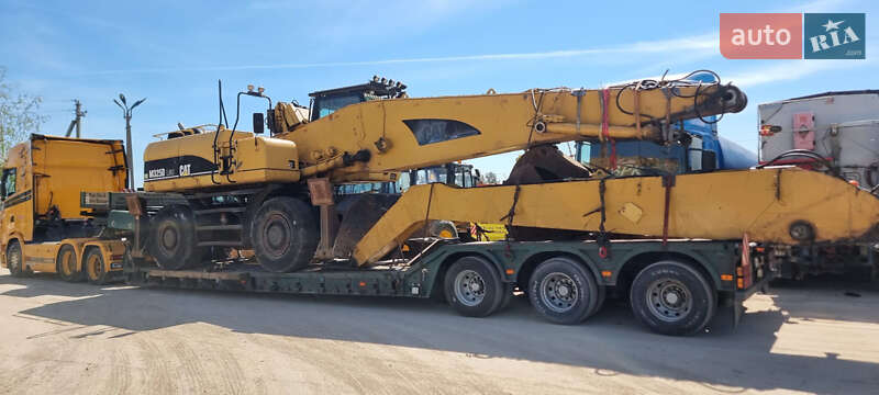 Caterpillar 325 2010