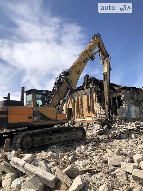 Гусеничный экскаватор Caterpillar 330 1999 в Запорожье