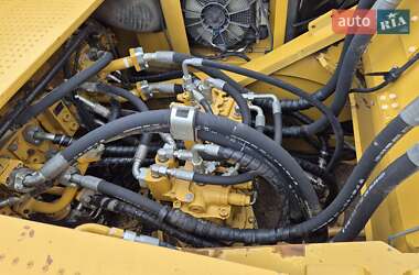 Гусеничный экскаватор Caterpillar 349 2018 в 