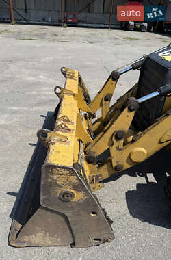 Экскаватор погрузчик Caterpillar 428F2 2015 в 