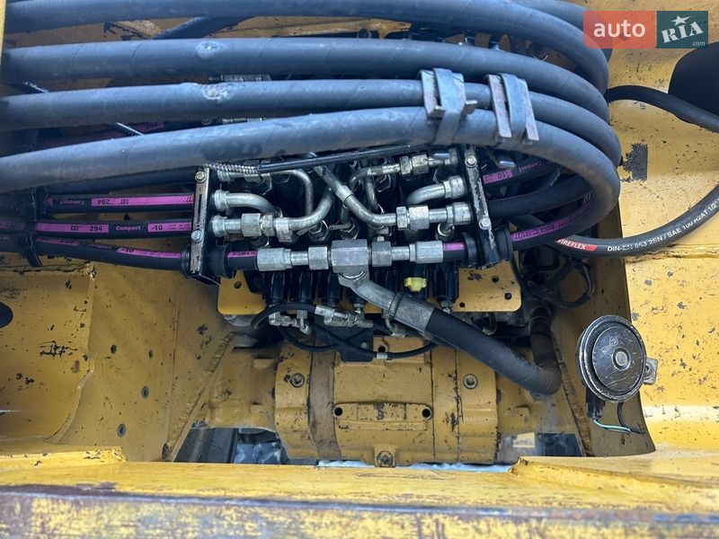 Экскаватор погрузчик Caterpillar 432 2014 в Черновцах фото 9 Экскаватор погрузчик Caterpillar 432 2014 в Черновцах