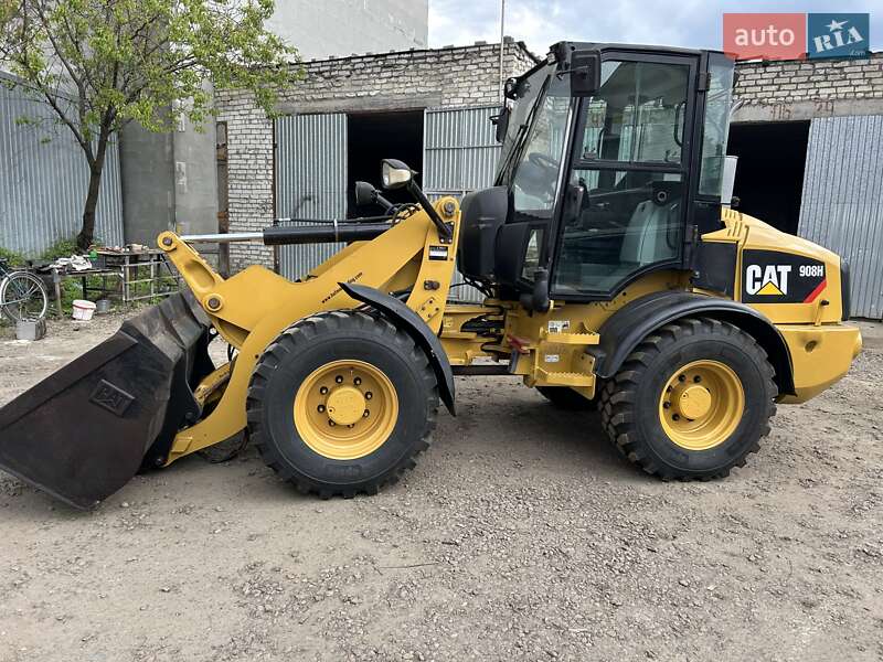 Caterpillar 908 2011