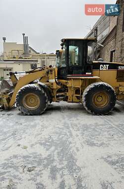 Фронтальный погрузчик Caterpillar 928F 2002 в 