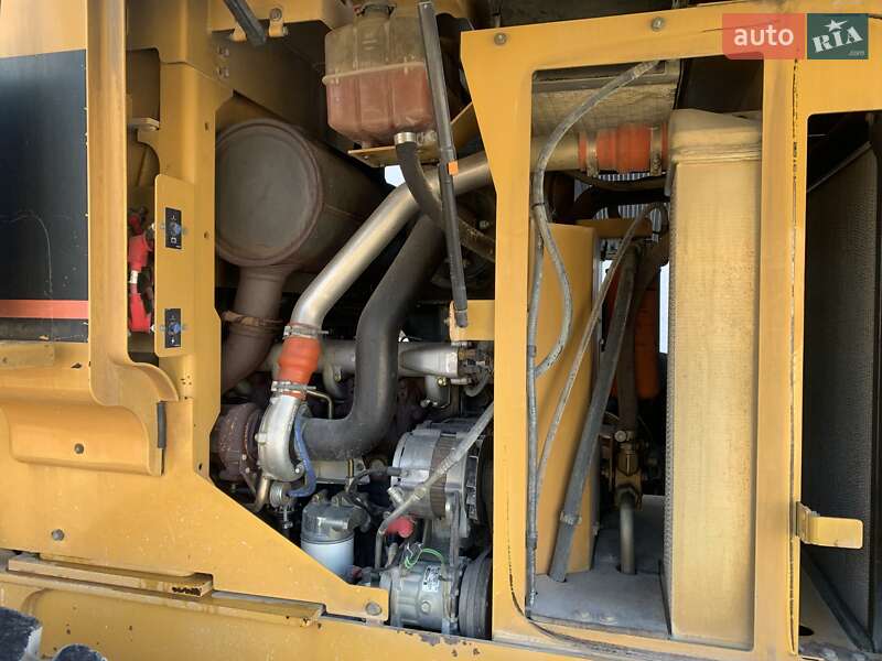Фронтальні навантажувачі Caterpillar 930 2007 в Києві
