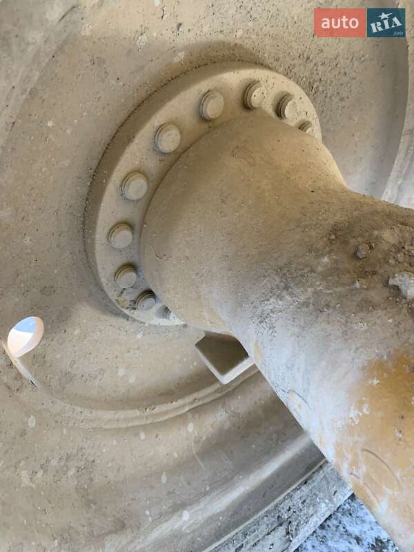 Фронтальні навантажувачі Caterpillar 930 2007 в Києві