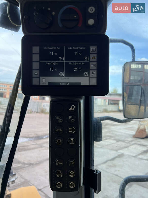 Фронтальный погрузчик Caterpillar 966 2017 в Чернигове