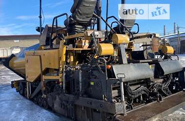 Асфальтоукладчик Caterpillar AP 2009 в Тернополі