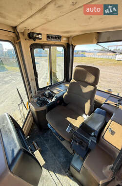 Бульдозер Caterpillar D6N 2003 в 