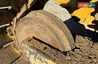 Бульдозер Caterpillar D6N 2003 в 