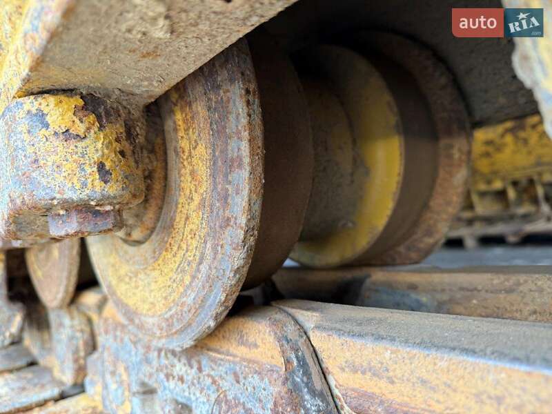 Бульдозер Caterpillar D6T 2011 в Києві