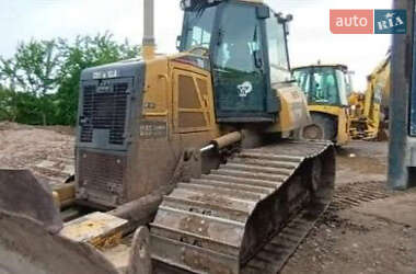 Бульдозер Caterpillar D6T 2010 в Одессе