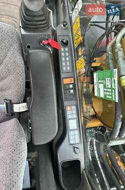 Колесный экскаватор Caterpillar M313 2012 в 