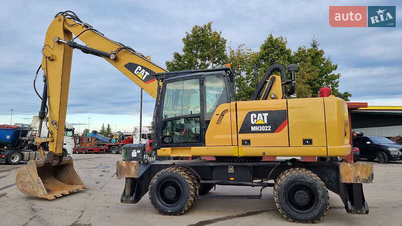 Колесный экскаватор Caterpillar MH 3022 2018 в Одессе