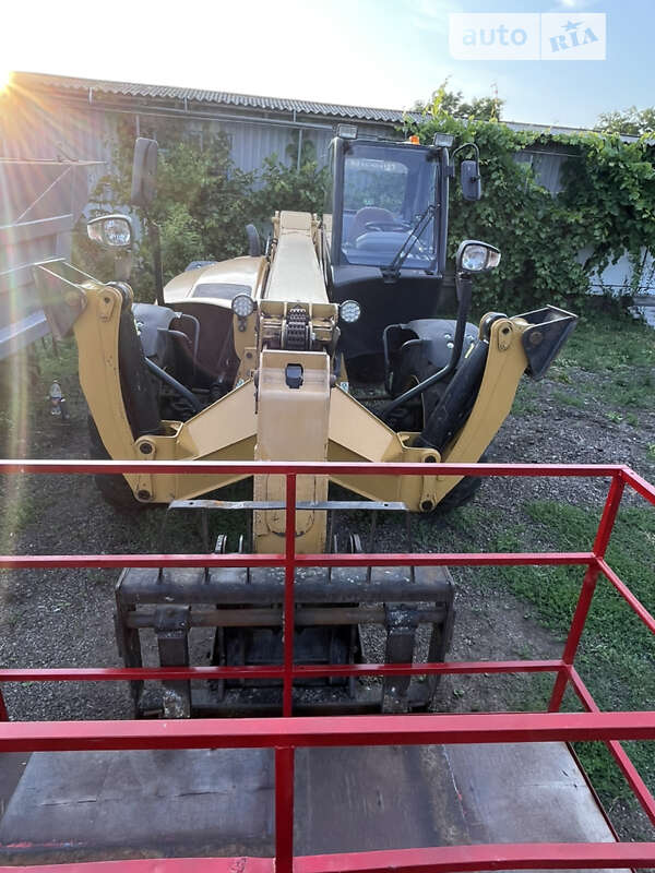 Телескопический погрузчик Caterpillar TH 360B 2009 в Киеве фото 3 Телескопический погрузчик Caterpillar TH 360B 2009 в Киеве
