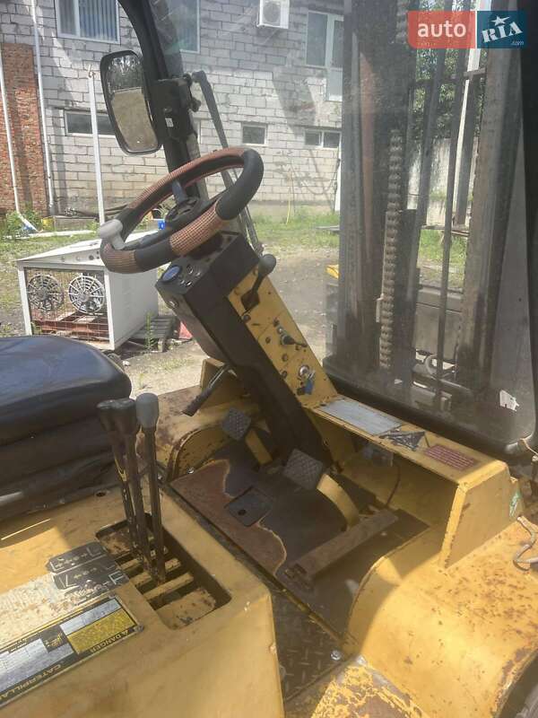 Вилочный погрузчик Caterpillar V80E 1998 в Хмельницком фото 4 Вилочный погрузчик Caterpillar V80E 1998 в Хмельницком