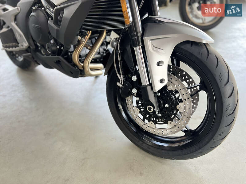 Мотоцикл Круизер CFMOTO 700MT 2025 в Киеве