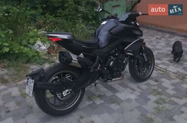 Мотоцикл Без обтекателей (Naked bike) CFMOTO 800NK 2024 в 