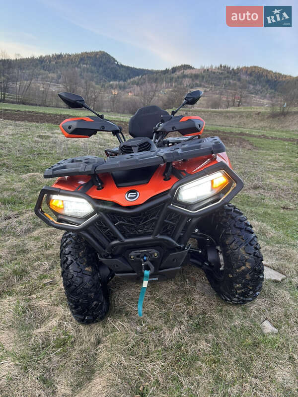 Квадроцикл  утилитарный CFMOTO CForce 520L 2024 в 